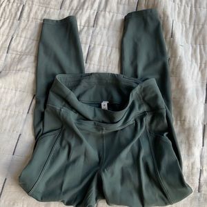 Lululemon smoked spruce invigorate leggings size 8